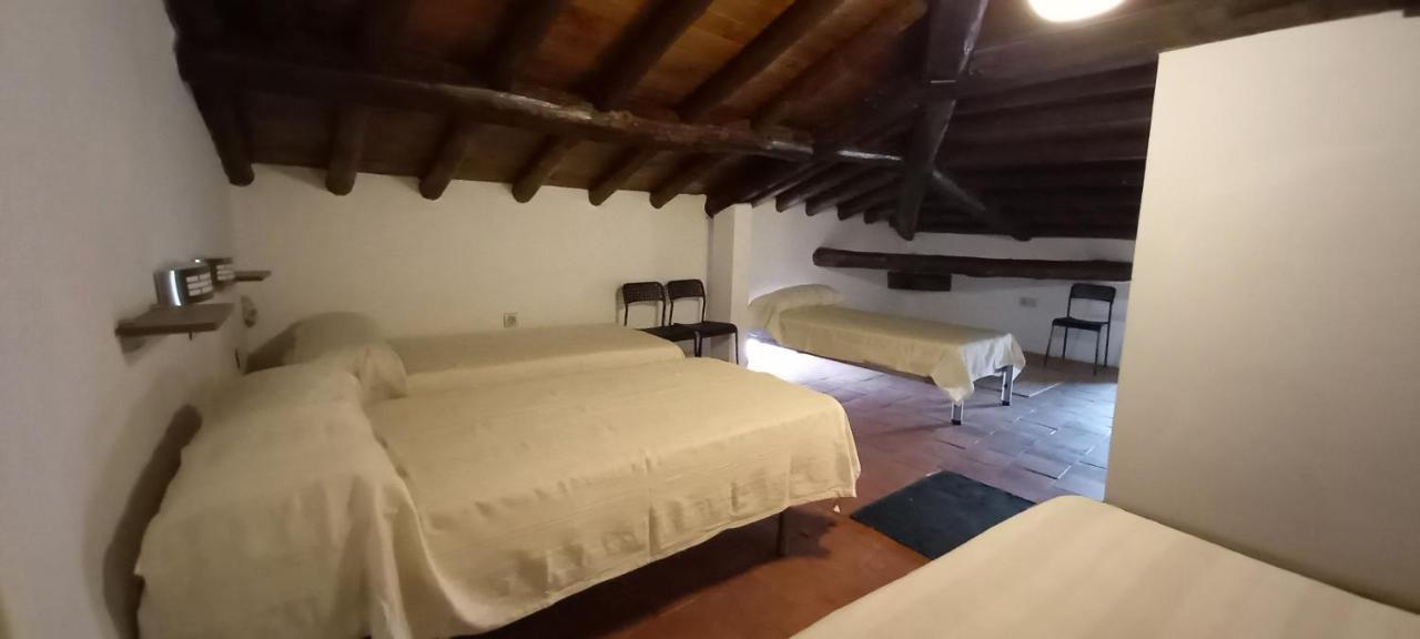 Albergue Turistico "San Blas" De Oliva De Plasencia מראה חיצוני תמונה