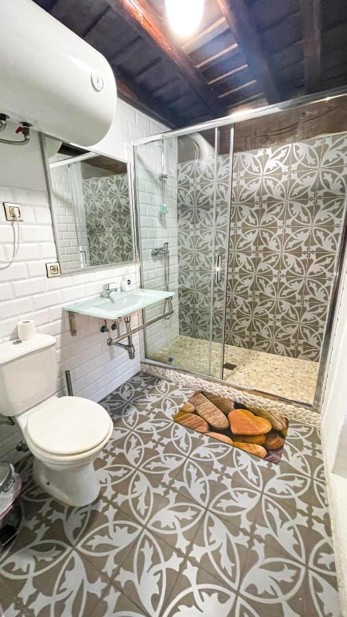 Albergue Turistico "San Blas" De Oliva De Plasencia מראה חיצוני תמונה